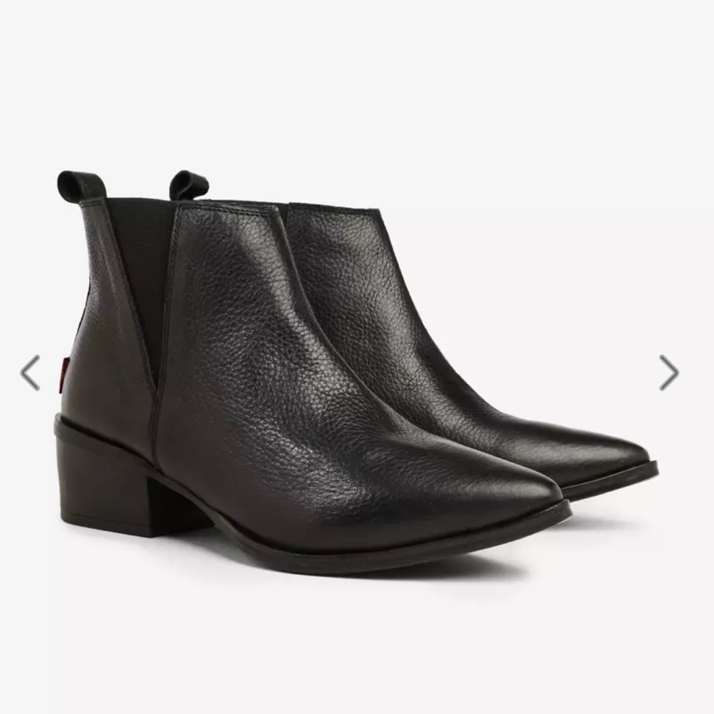 Levi's Black Leather Ankle Boots